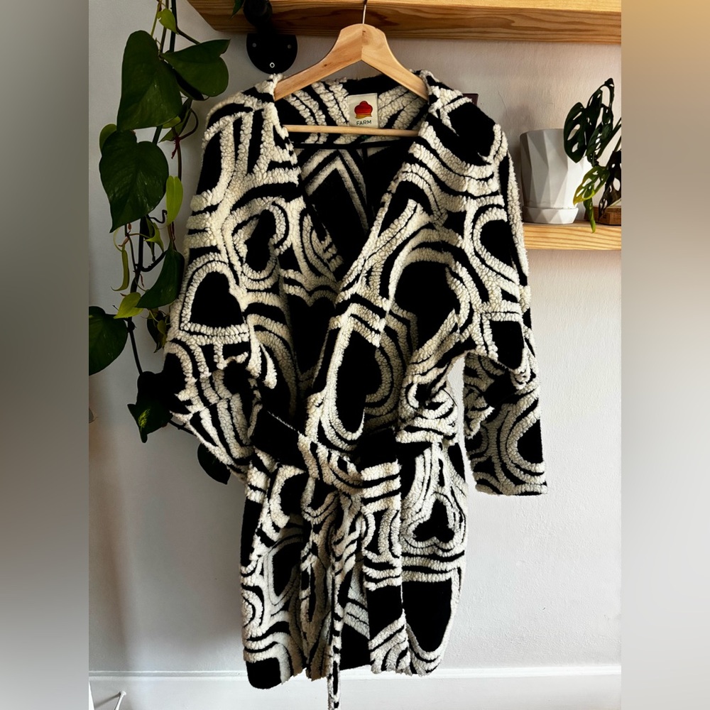FARM Rio Black and White Patterned Coat